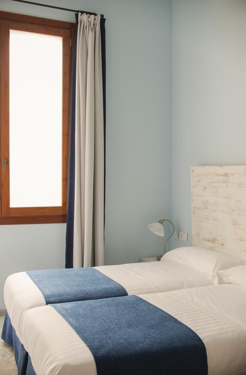 Ad Hoc Carmen Hotel Valencia Ngoại thất bức ảnh